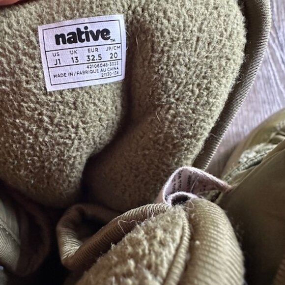 Native winter boots size J1 (1 youth) - Picture 3 of 3